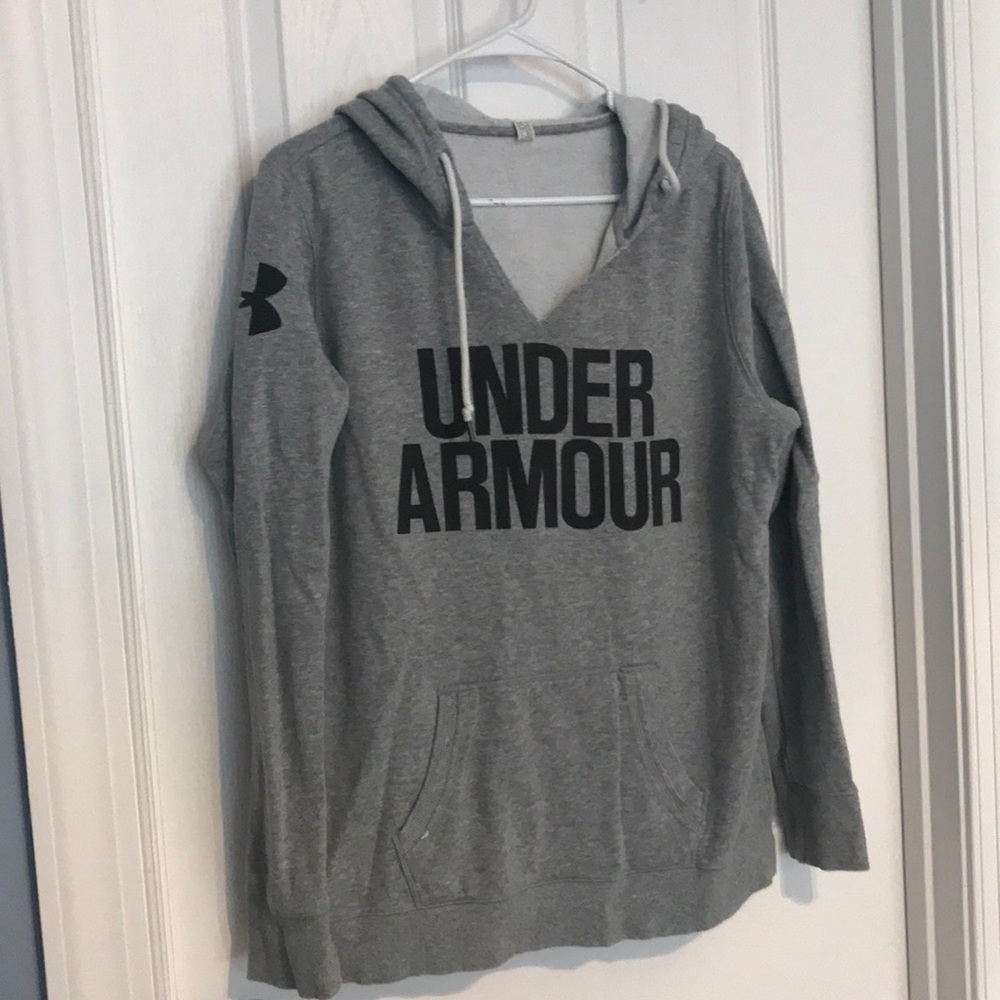 Under Armour sweatshirt